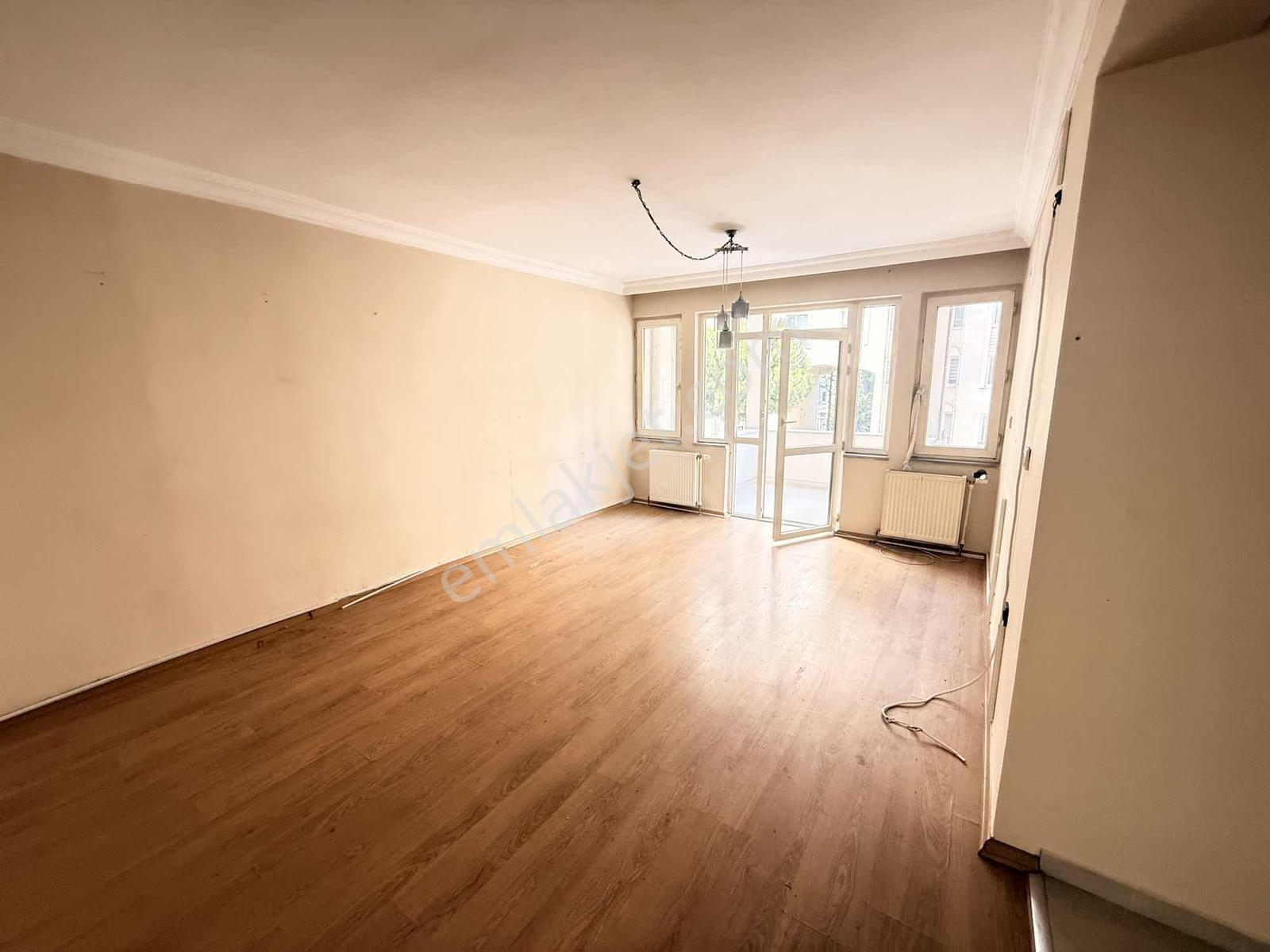 Umut Arslan'dan Esenkent Kamelyalarda Kiralık 2+1 Daire - Görsel 2