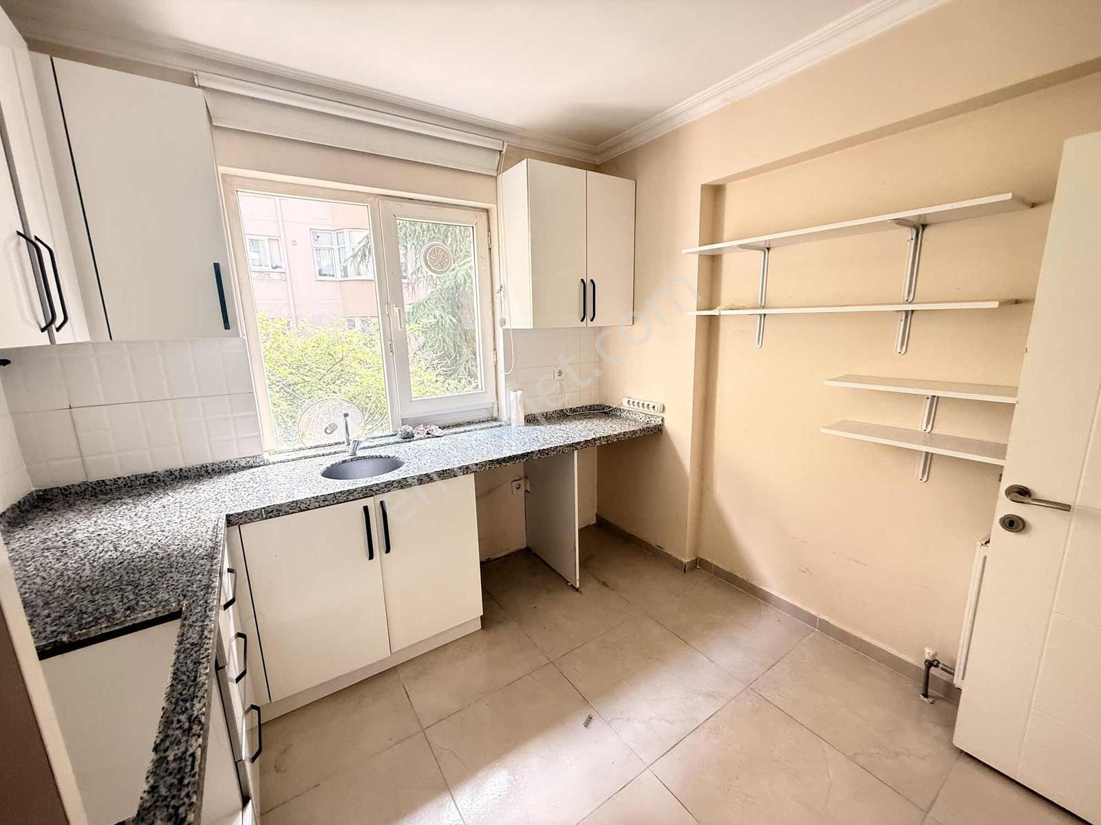 Umut Arslan'dan Esenkent Kamelyalarda Kiralık 2+1 Daire - Görsel 9