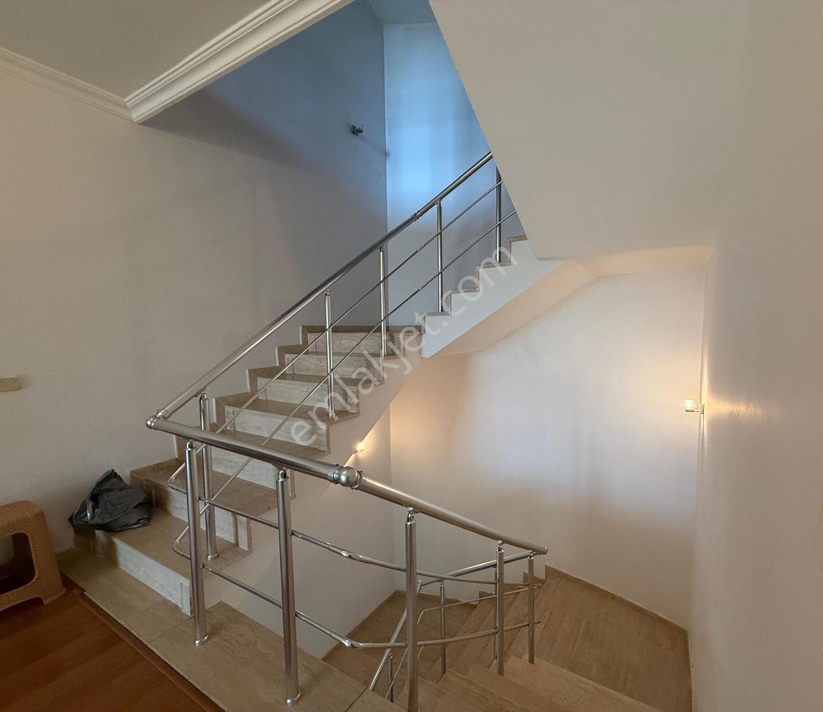 Silivri Ortaköyde Satılık 8+2 Havuzlu Villa - Görsel 20