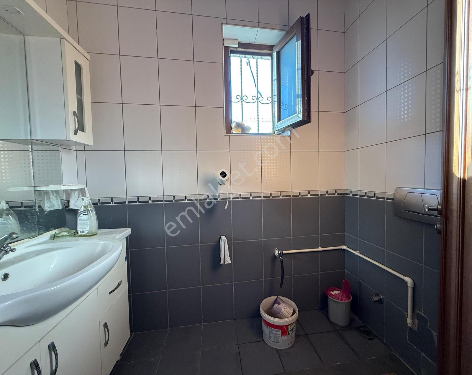 Silivri Ortaköyde Satılık 8+2 Havuzlu Villa - Görsel 3