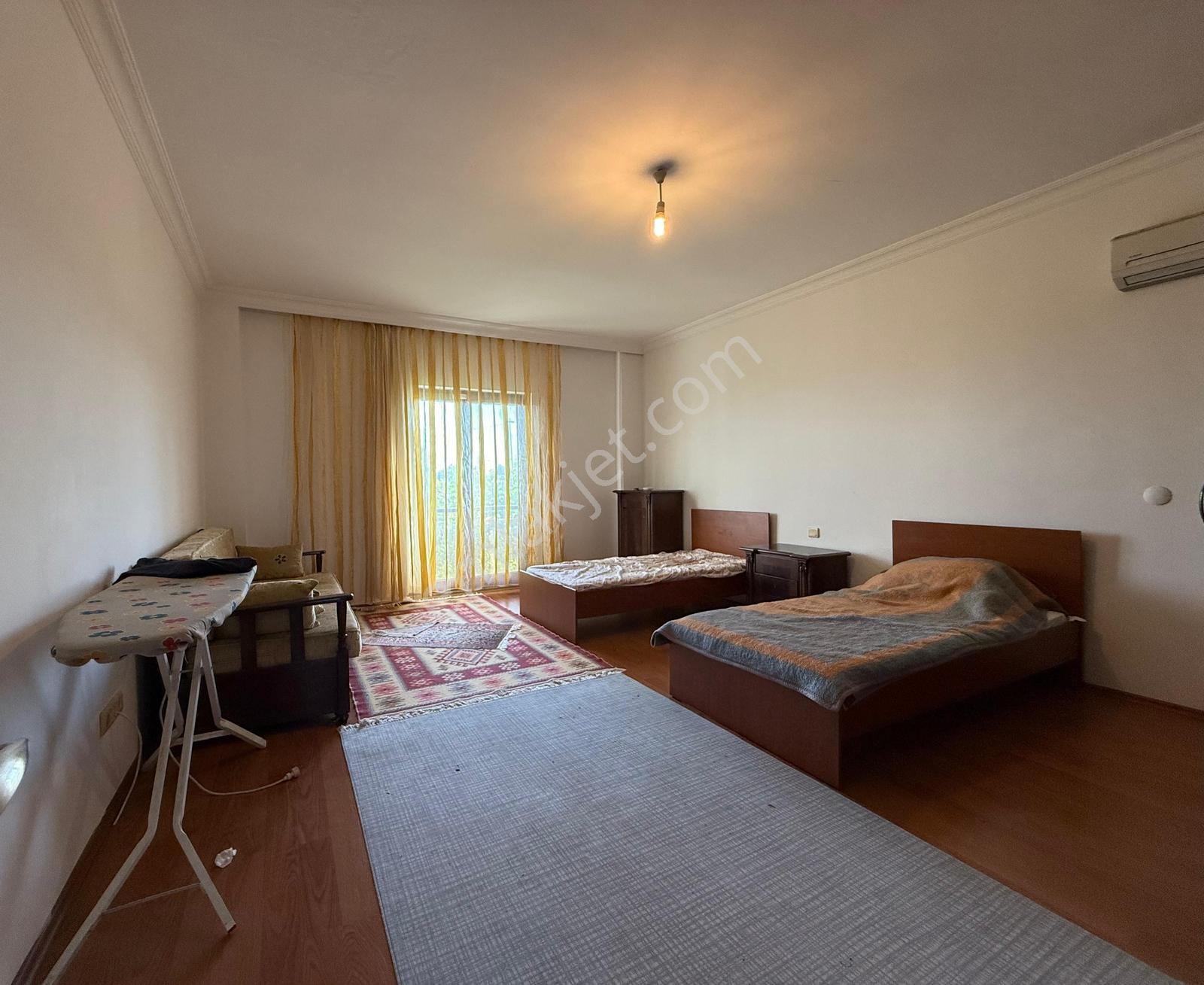 Silivri Ortaköyde Satılık 8+2 Havuzlu Villa - Görsel 30