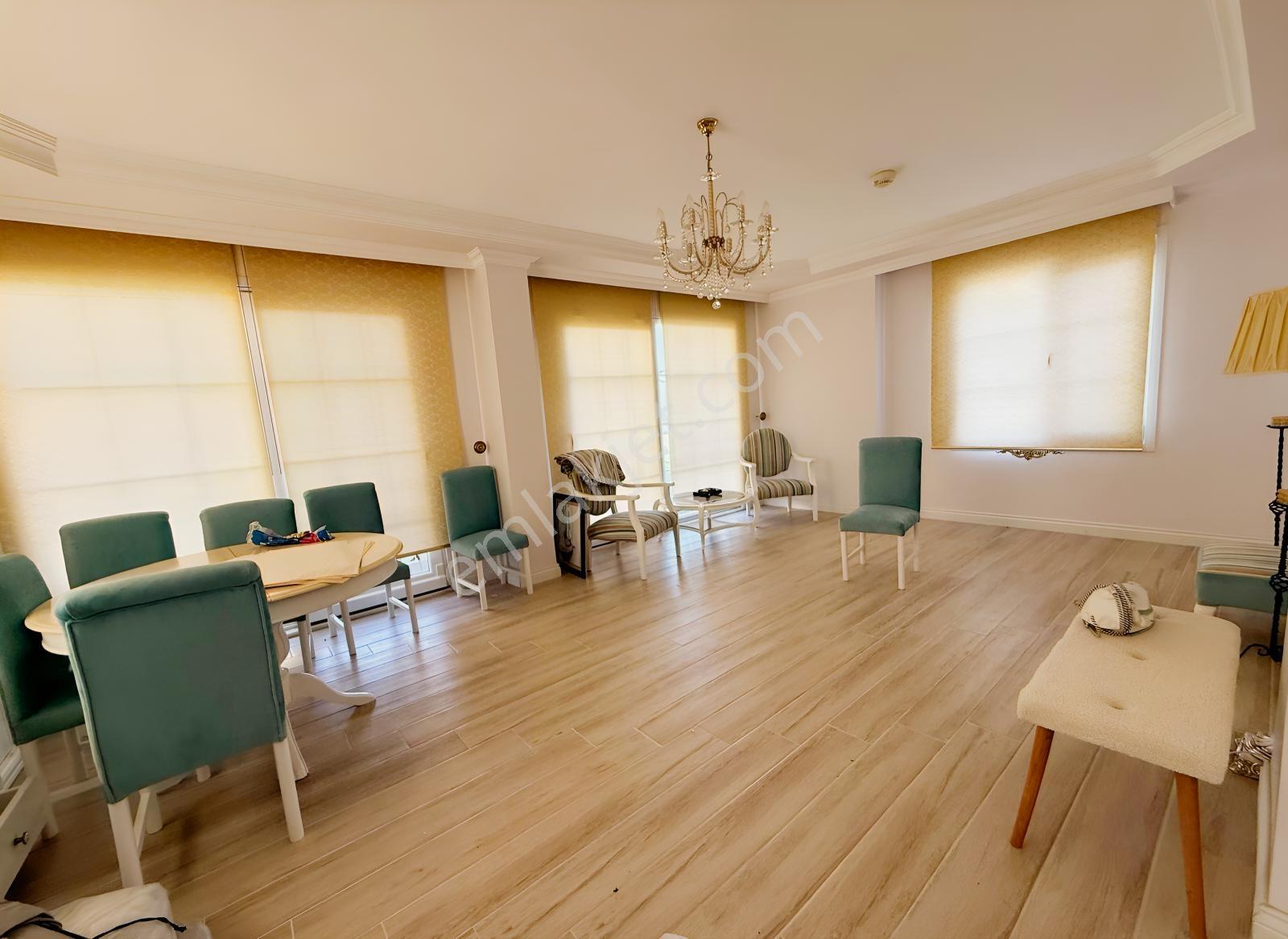 Silivri Kınalı Cambaztepe De Muteşem Deniz Manzaralı 5+2 Villa - Görsel 5
