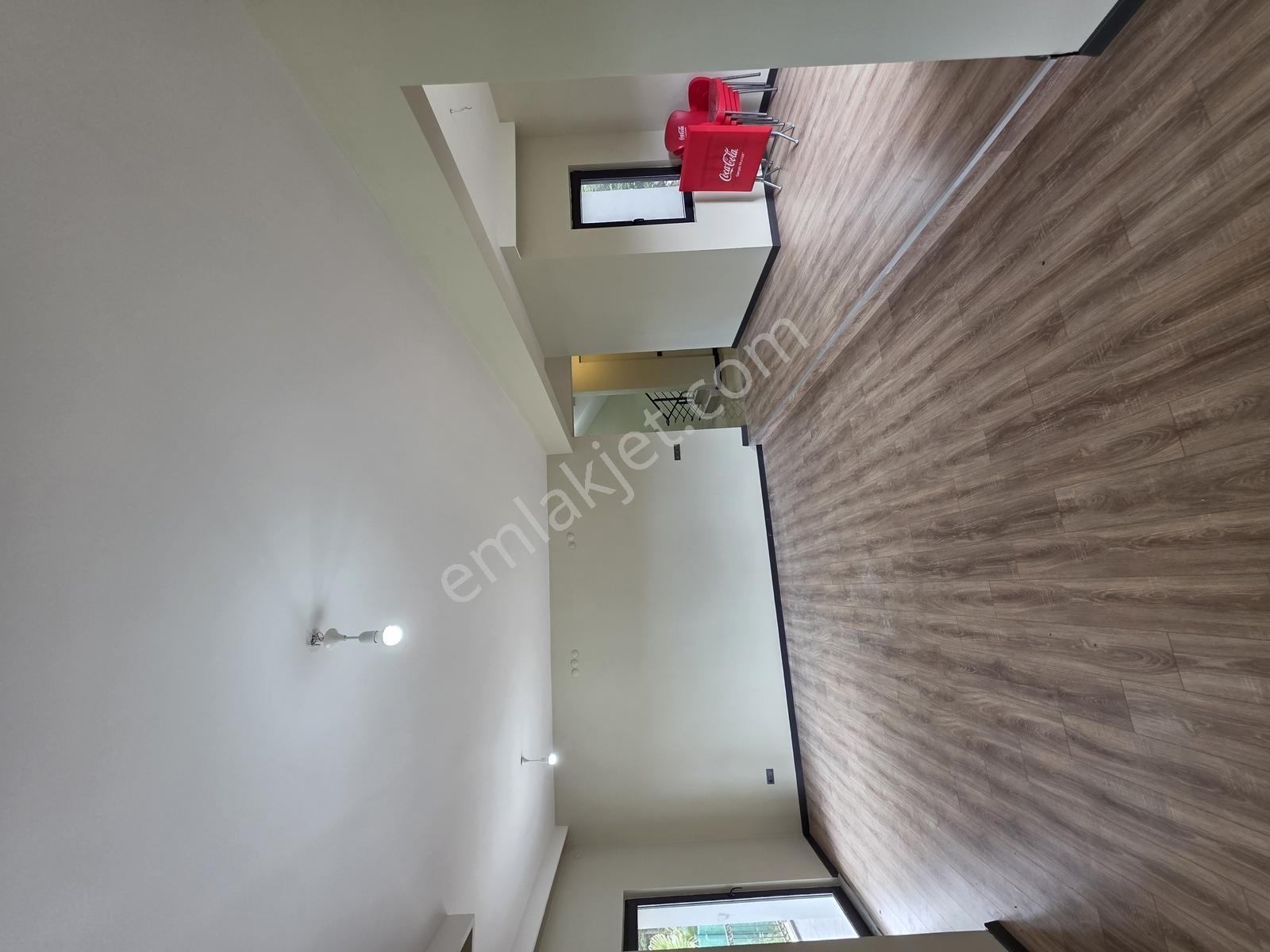 Silivri Ortaköyde Site İçerisinde Kiralık 4+1 Villa - Görsel 5