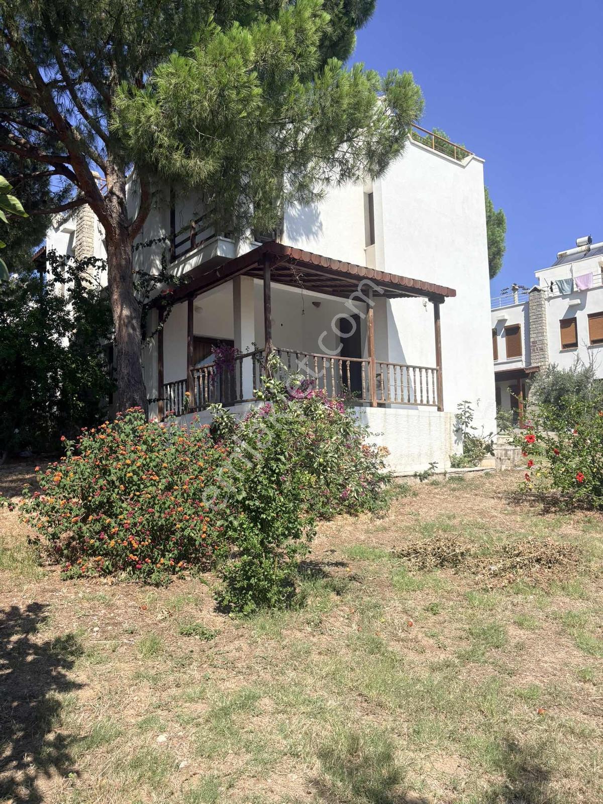 Kıyıkışlacık Tepeköy Tatil Sitesinde Manzaralı Dubleks Yazlık