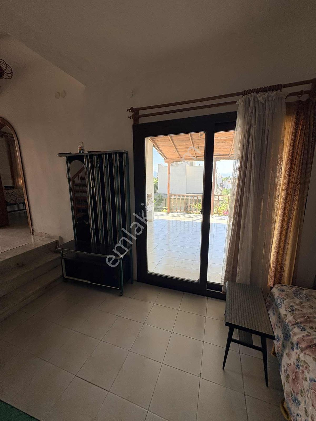 Kıyıkışlacık Tepeköy Tatil Sitesinde Manzaralı Dubleks Yazlık - Görsel 16