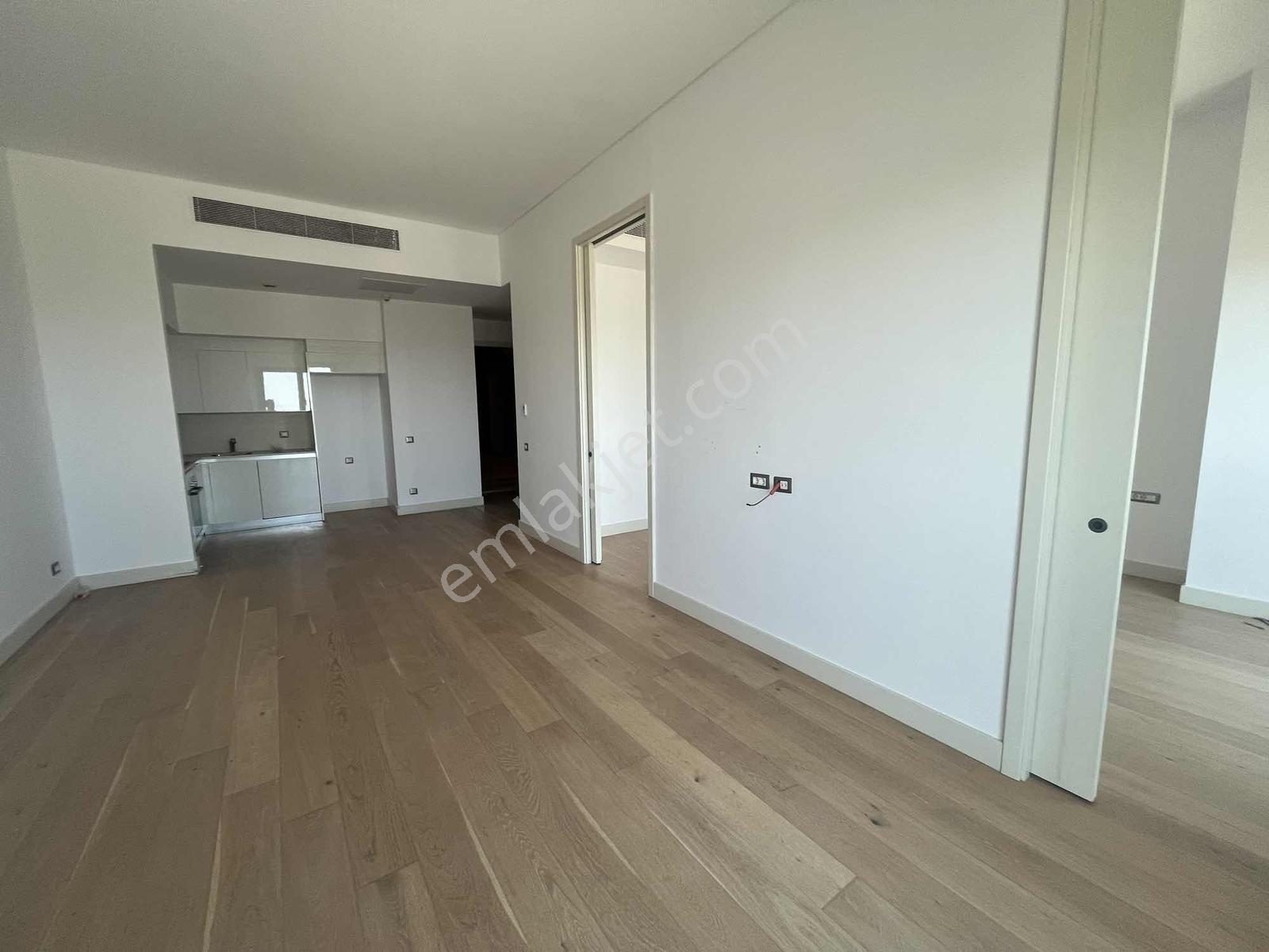 Nurol Life Vatandaşlık Uygun Havuz Cephe 2 + 1 Satılık Daire - Görsel 14