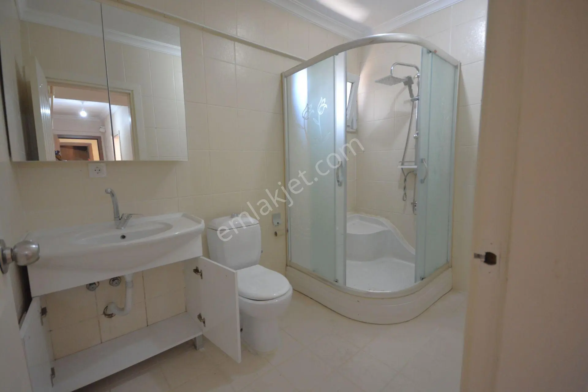 Eyüp Sultan Mah. 95 M2 Kiralık Çift Balkonlu Daire - Görsel 24