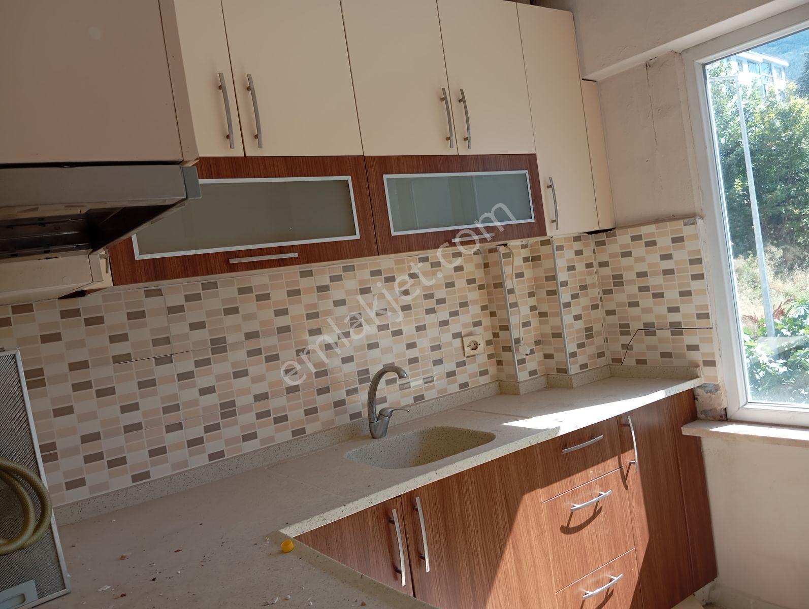 Yıldırım Karamazak 3+1 Kombili Kiralık Daire