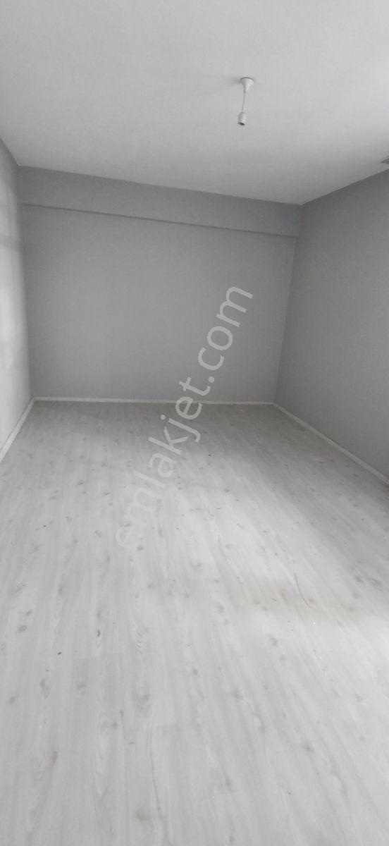 Merkezi Lokasyonda Cok Harika Kullanışlı Ferah Daire - Görsel 8