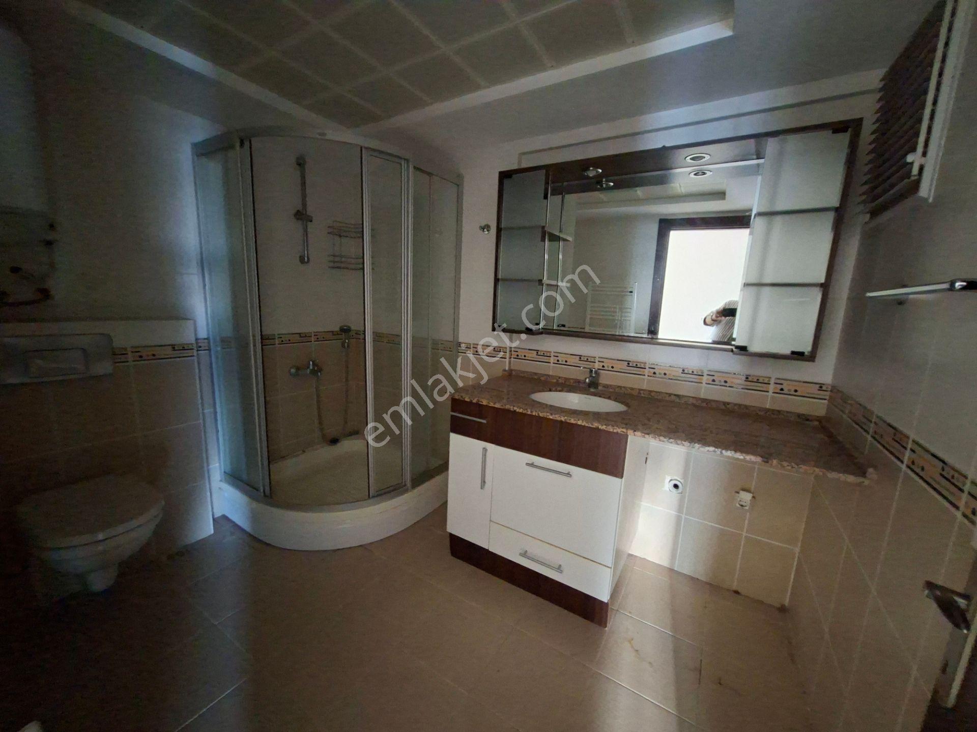 Narlıderede Kiralık Daire Sitede Full Deniz O.park 7/24 Kameralı Güvenli 165m² - Görsel 10
