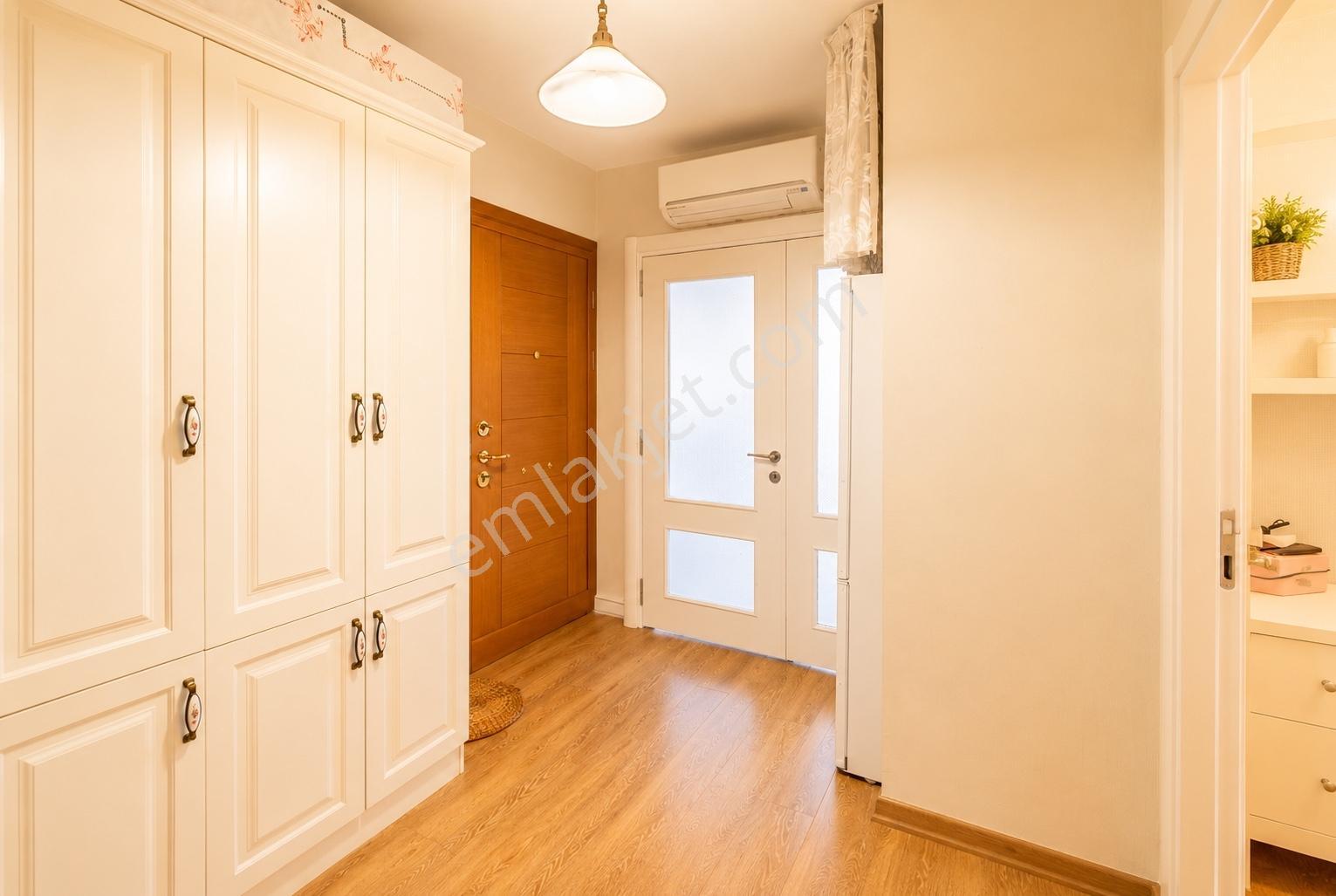 Yayla Çamlık Cadde. 10 Yıllık Özel Tasarım 4+1 Dubleks Daire - Görsel 4