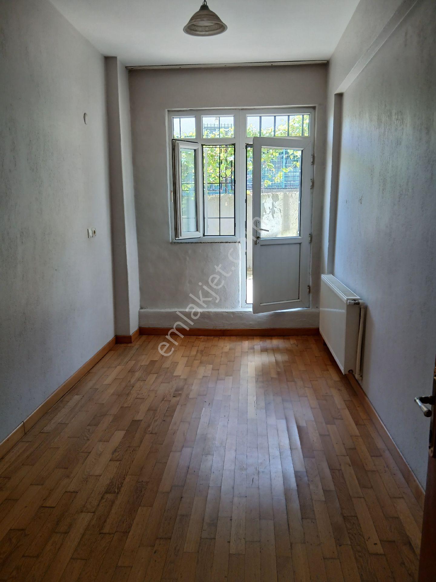 3+1 Adliyeye 5 Dk Aile Apartmanı - Görsel 11