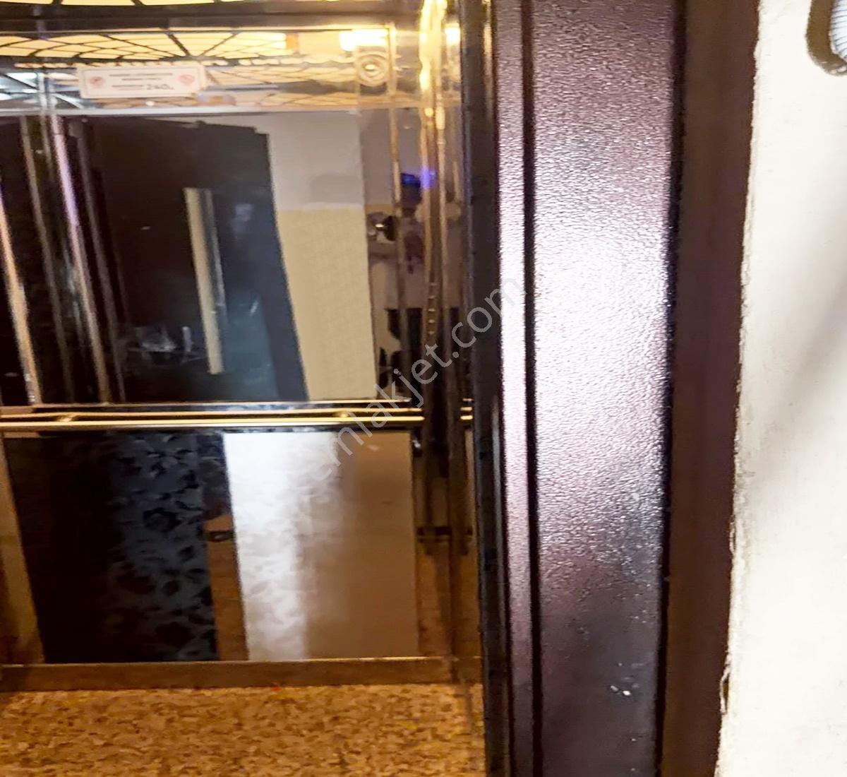 Süleymaniye Mh'de Ön Cephe 2 Balkonlu Masrafsız 2+1 Arakat Daire - Görsel 28