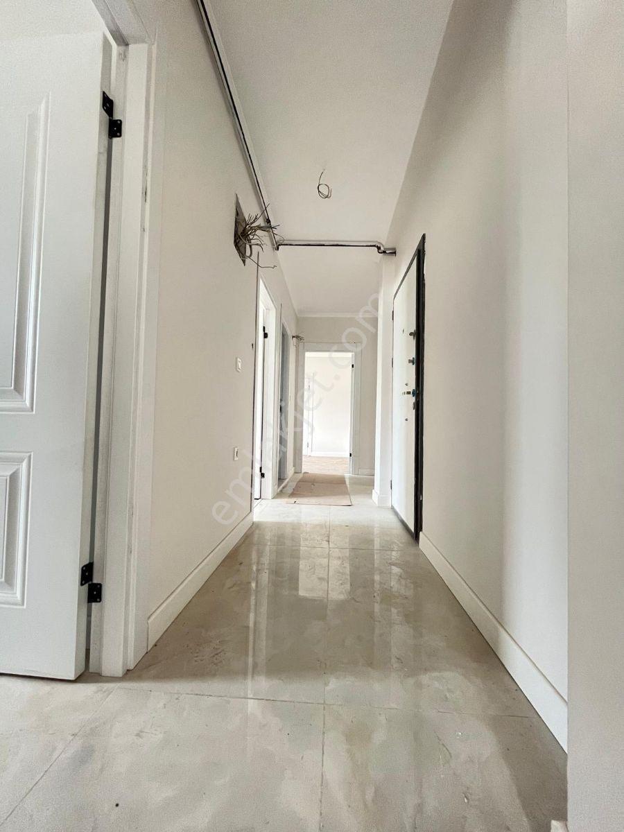 Güneyden Metroya 4 Dakika Yürüme 2+1.85m2 Satılk Daire - Görsel 34