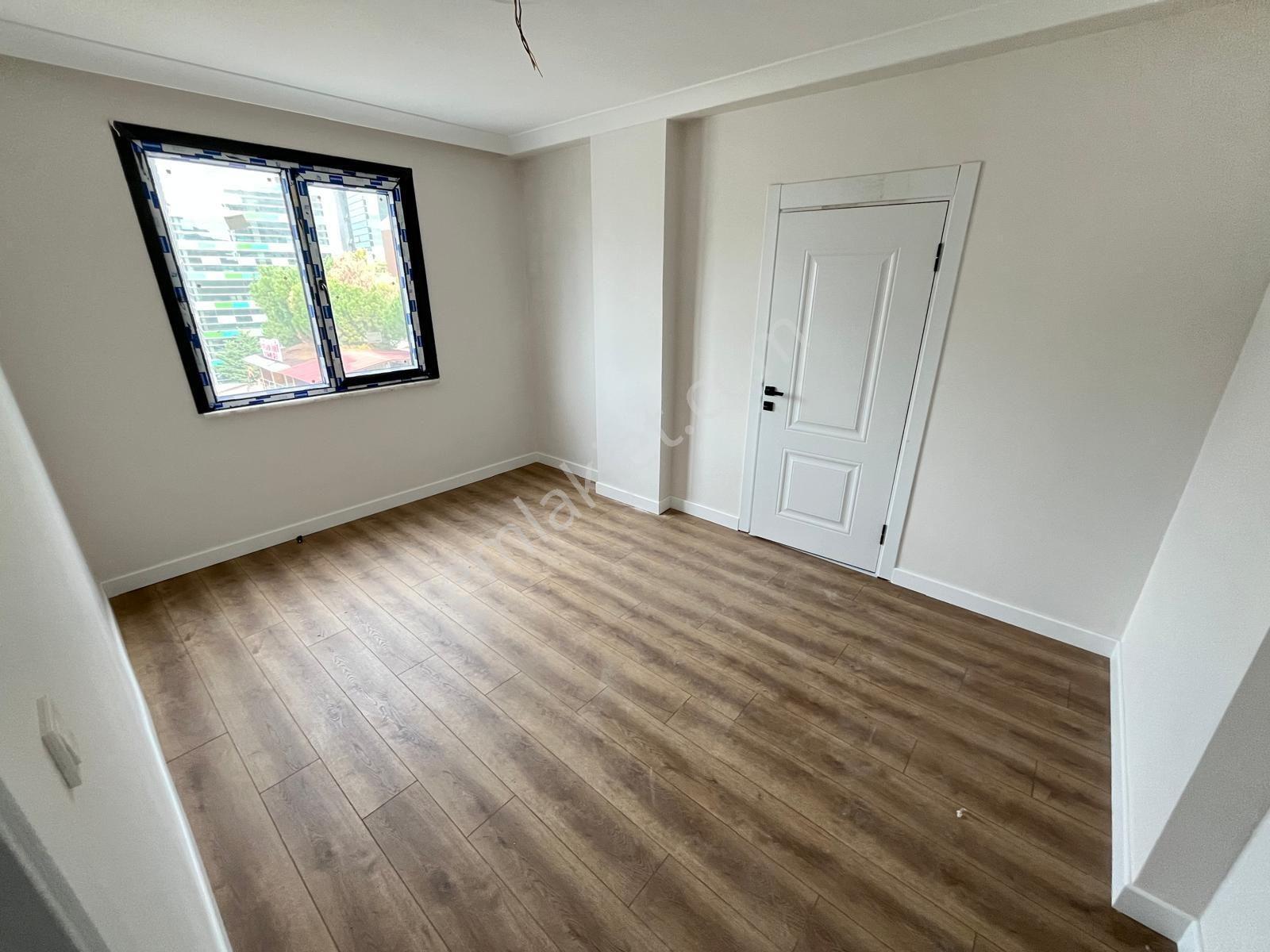 Güneyden Metroya 4 Dakika Yürüme 2+1.85m2 Satılk Daire - Görsel 27