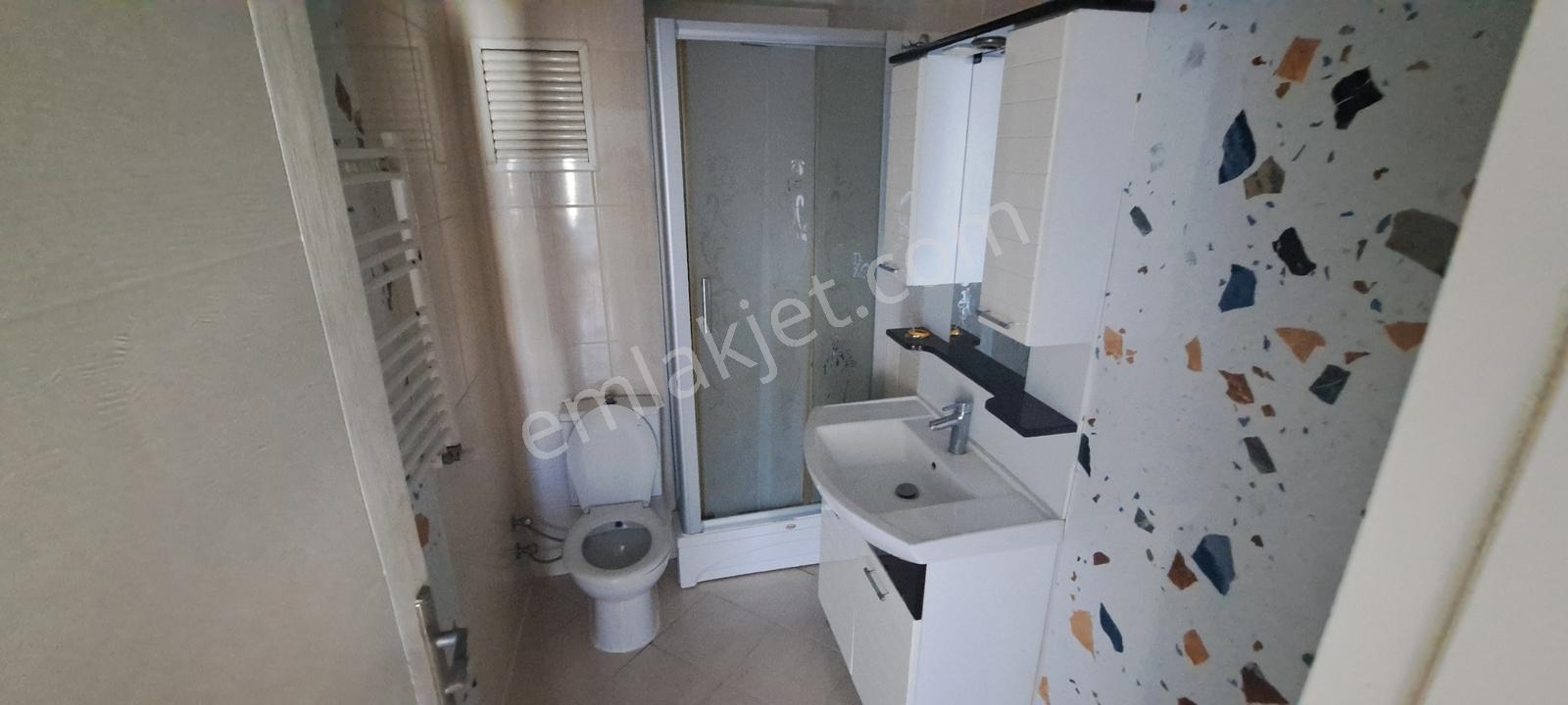 Kurfalı Merkezde E5 E Metroya Yakın Kiralık 2+1 Daire - Görsel 7