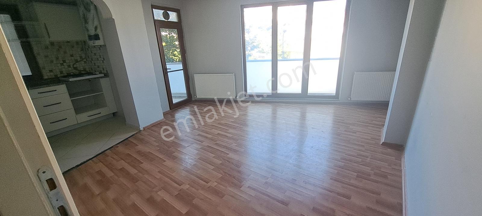 Kurfalı Merkezde E5 E Metroya Yakın Kiralık 2+1 Daire - Görsel 30