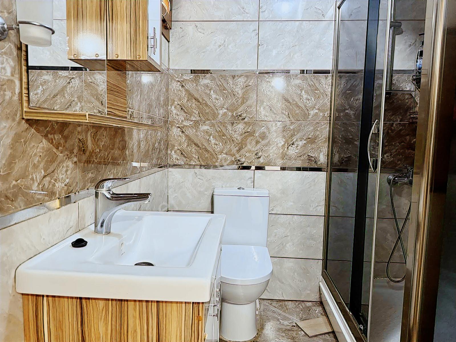 Akyarlar'da Plajlı Site Adalar Ve Deniz Manzaralı Bahçeli Villa - Görsel 26