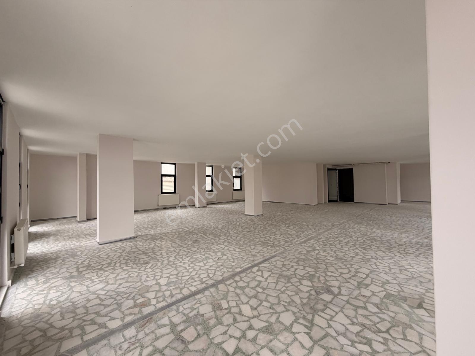 Torunlar'dan Kurumsala Kiralık Dükkan Yenimh Yürüyüş Yolu Cadde - Görsel 17