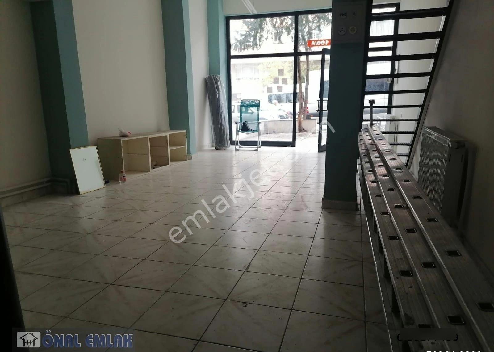 Önaldan Ankara Çankaya Dikmen Hürriyet Caddesi Üzeri Depolu Ofis - Görsel 3