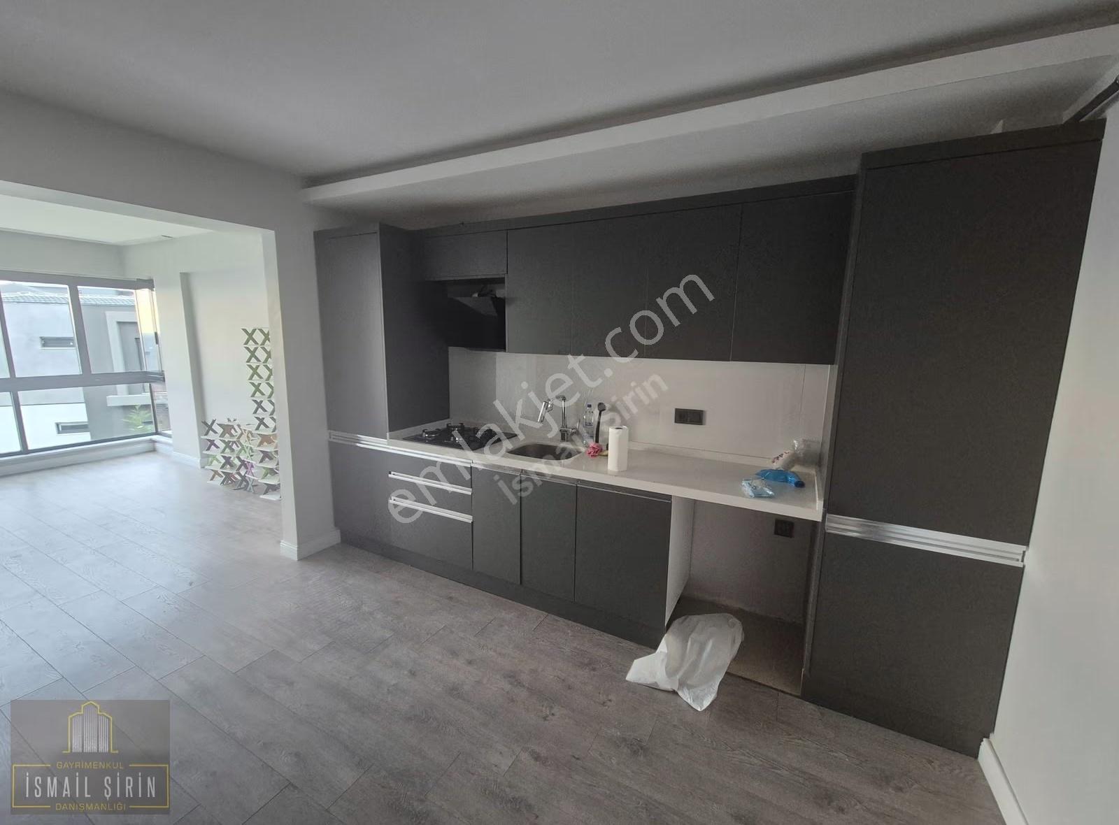 İsmail Şirinden Manastırda Deniz Manzaralı Yeni 3+1 Daire - Görsel 14