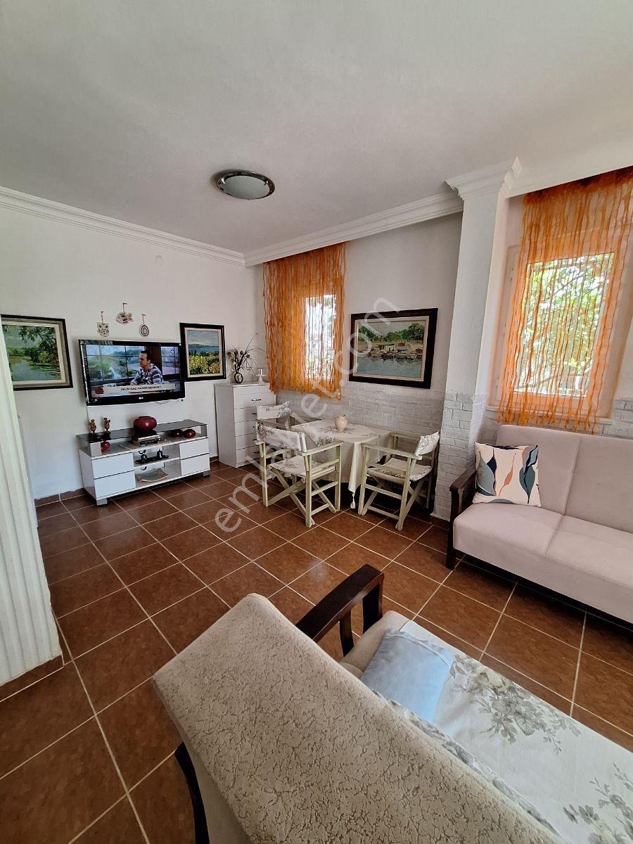 Fırsat !! Didim'in Nezih Mevkisi Eşyalı Merkezi 3+1 Köşe Villa - Görsel 13