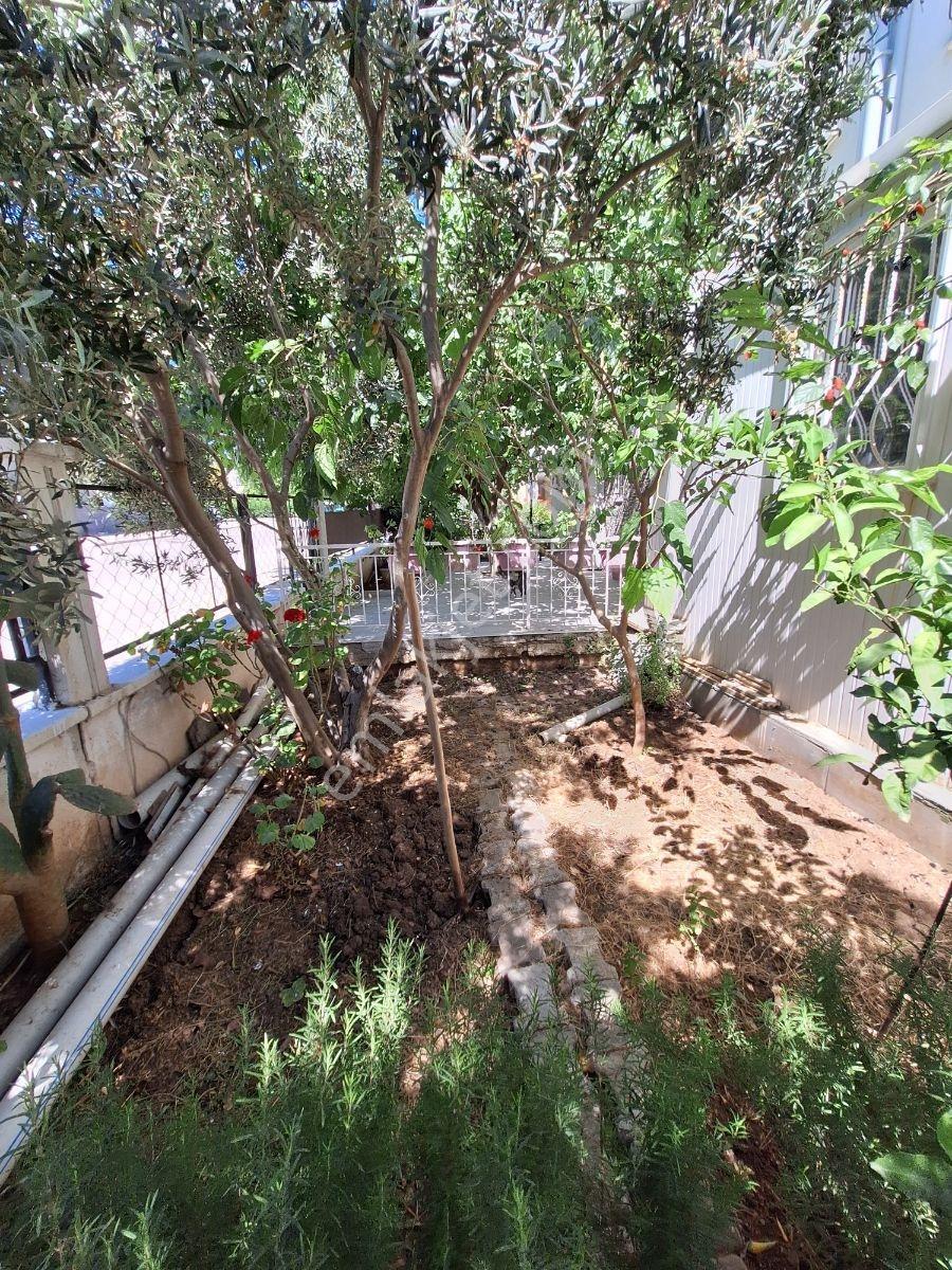 Fırsat !! Didim'in Nezih Mevkisi Eşyalı Merkezi 3+1 Köşe Villa - Görsel 32