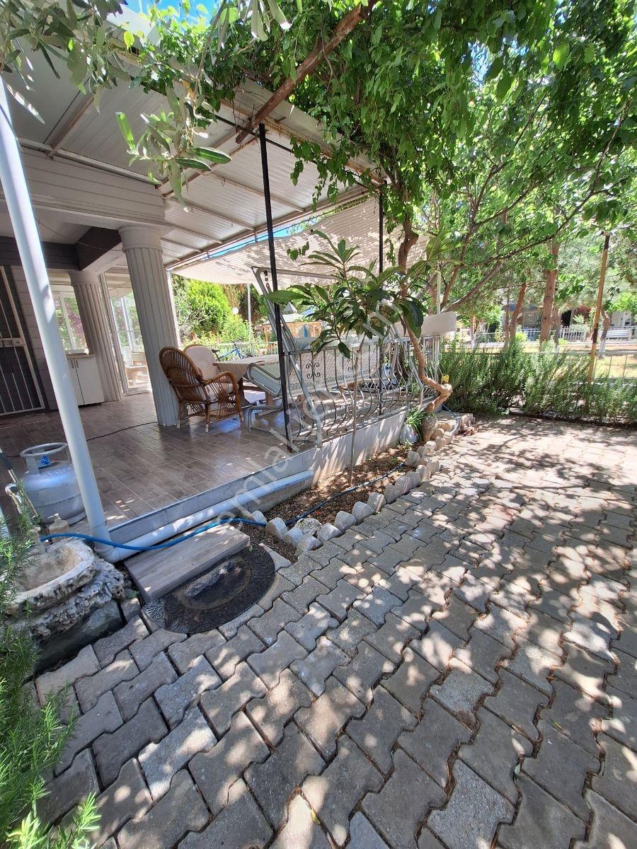 Fırsat !! Didim'in Nezih Mevkisi Eşyalı Merkezi 3+1 Köşe Villa - Görsel 30