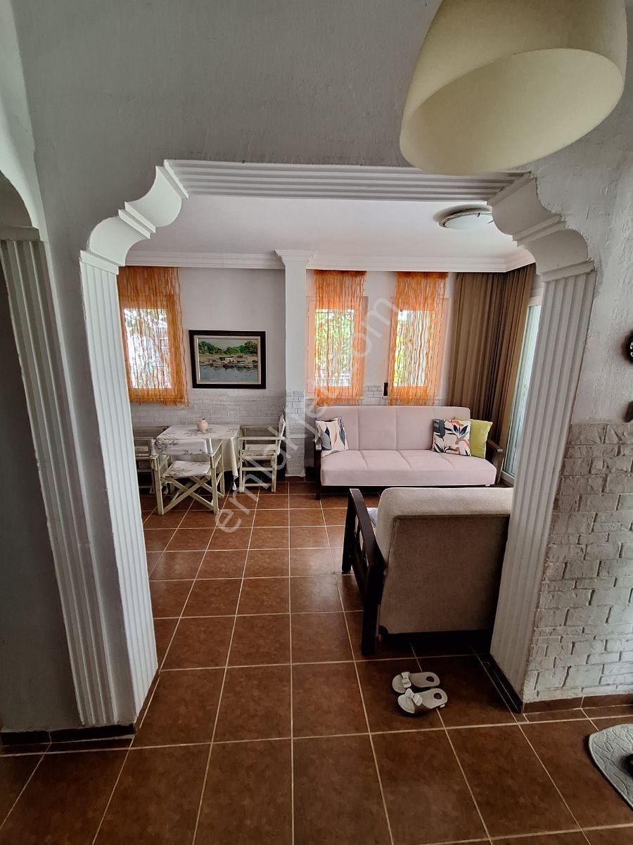 Fırsat !! Didim'in Nezih Mevkisi Eşyalı Merkezi 3+1 Köşe Villa - Görsel 23