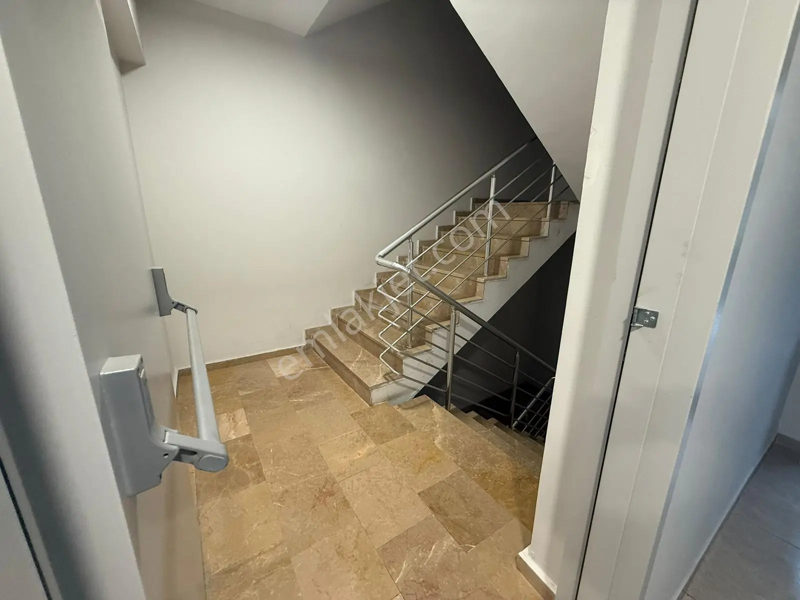 Eyüpsultan Çırçır Mahllesi Yeni Eyüp Evleri-1 / 2+1-75m²-kat / 1 - Görsel 29
