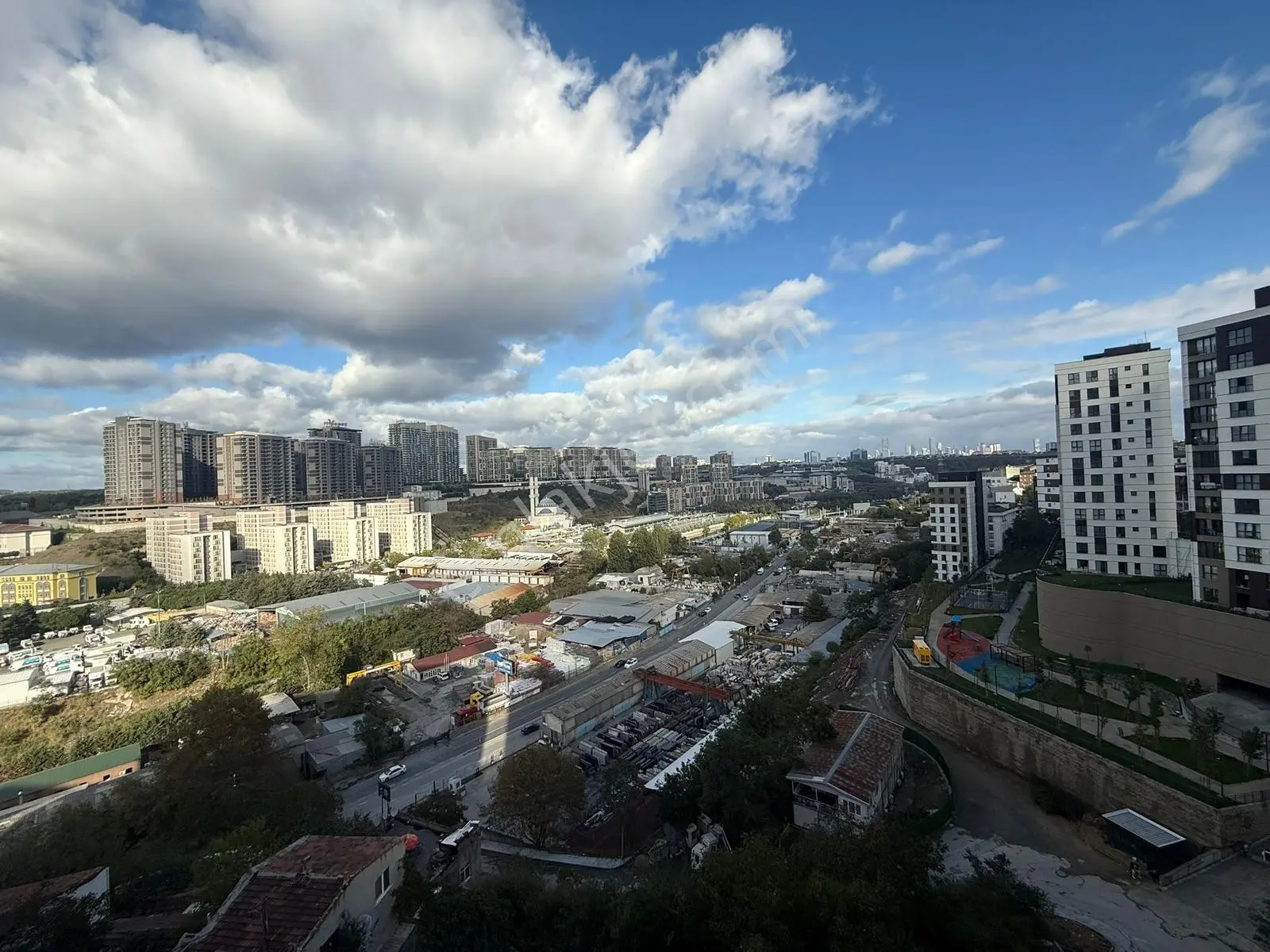 Eyüpsultan Çırçır Mahllesi Yeni Eyüp Evleri-1 / 2+1-75m²-kat / 1 - Görsel 24