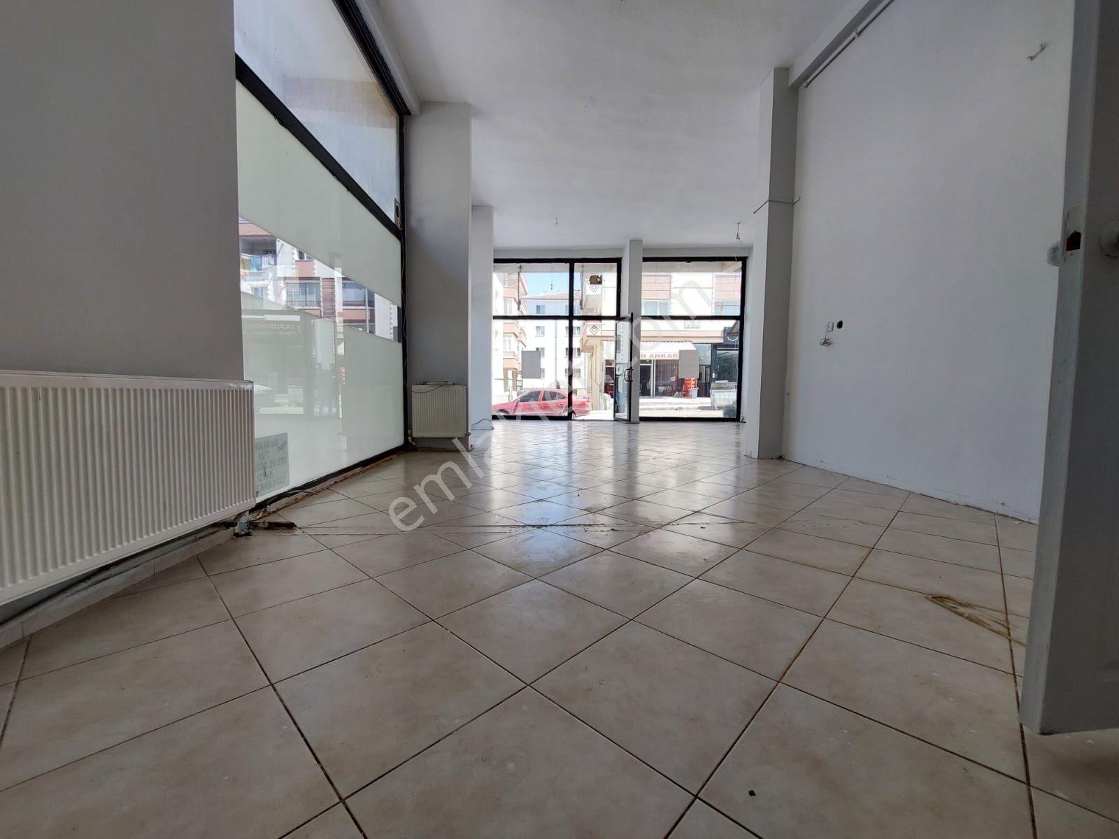 Murat Türkmen'den -kiralık- Etimesgut_piyade Mah. Merkezi_yerde Köşe_başı 65-m2_dükkan - Görsel 22