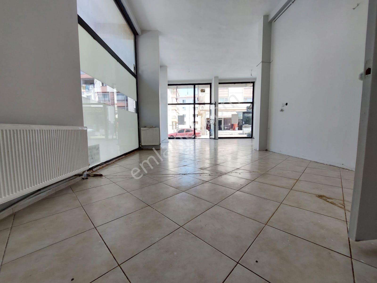 Murat Türkmen'den -kiralık- Etimesgut_piyade Mah. Merkezi_yerde Köşe_başı 65-m2_dükkan - Görsel 12