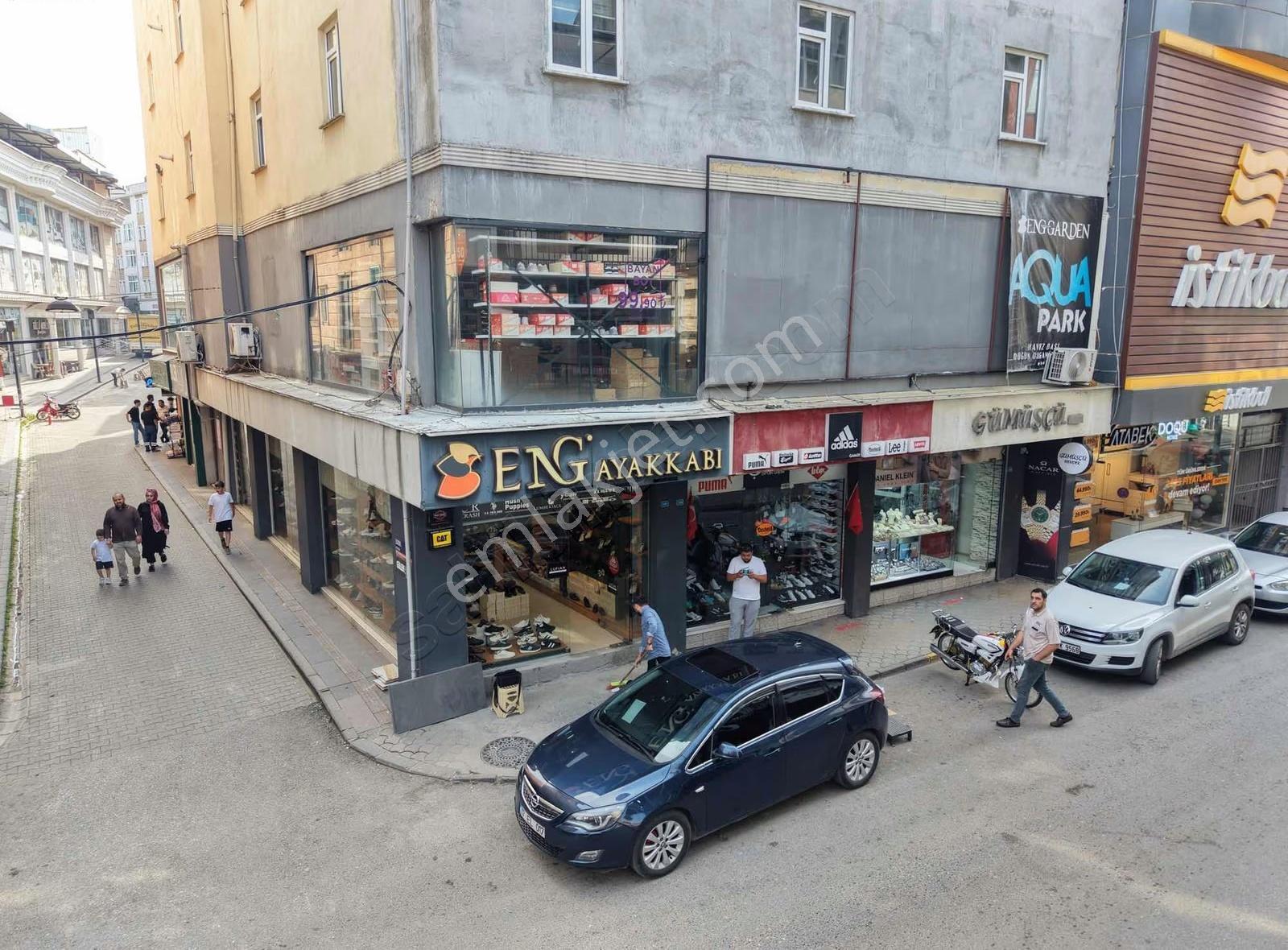 Meriç Çayrak'tan Çarşı Merkezinde 140 M2 Satılık Köşe Dükkan - Görsel 2
