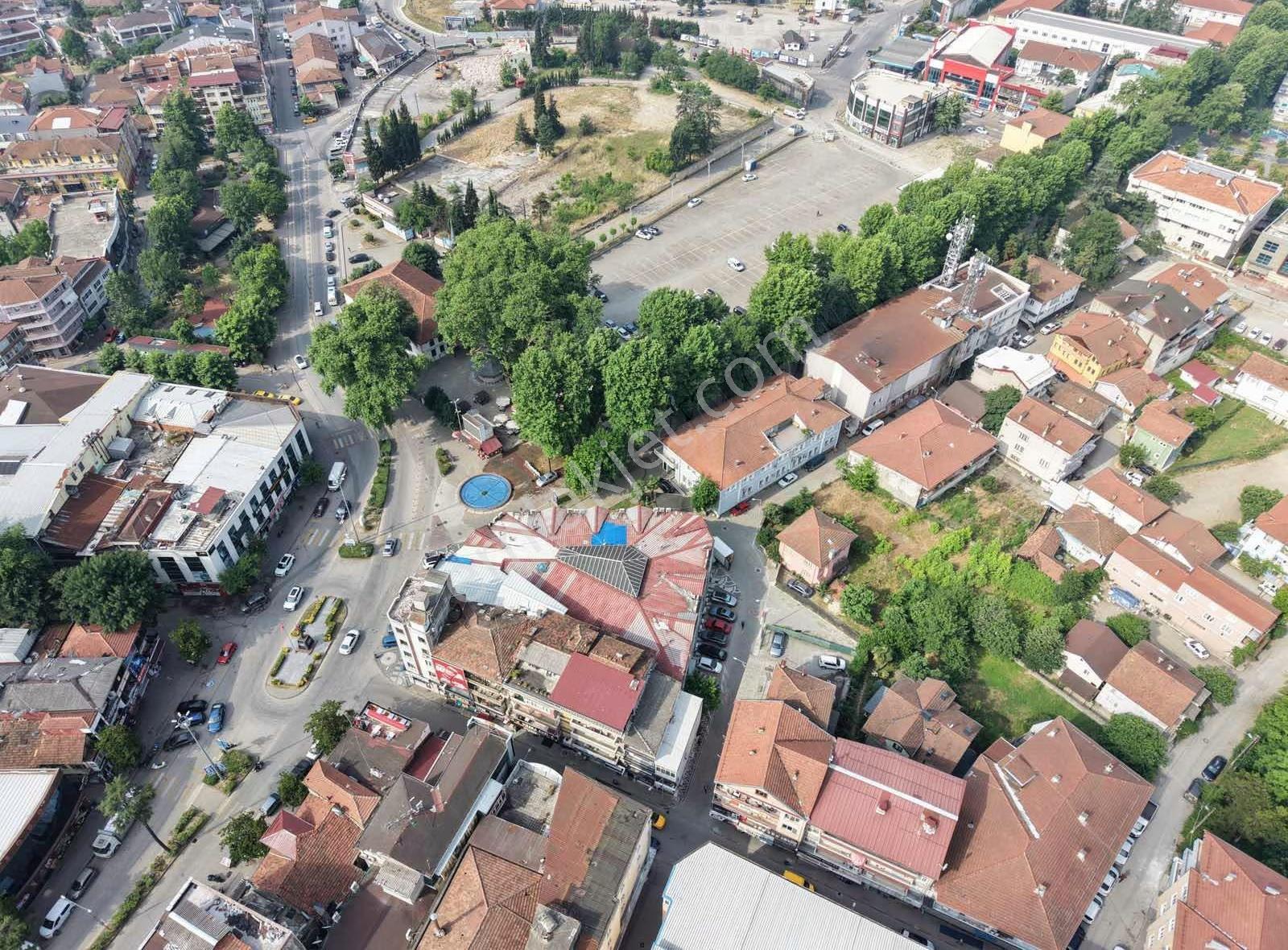 Meriç Çayrak'tan Çarşı Merkezinde 140 M2 Satılık Köşe Dükkan - Görsel 8