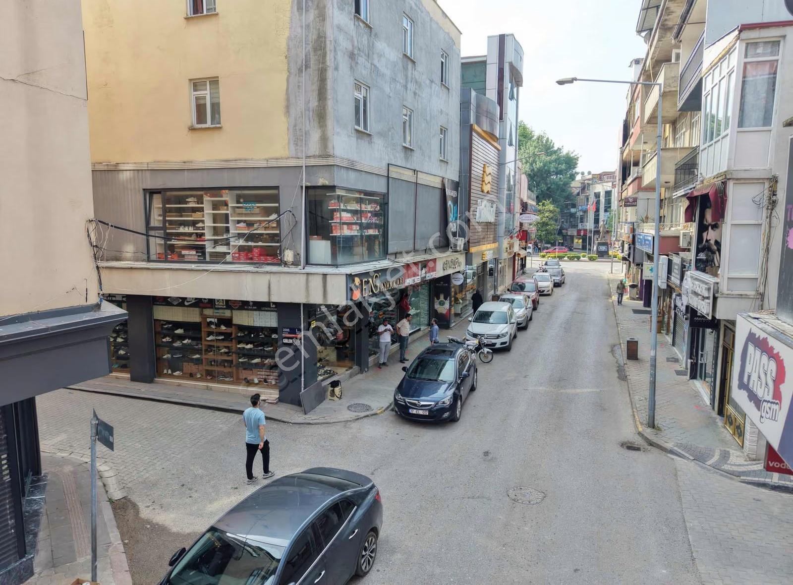Meriç Çayrak'tan Çarşı Merkezinde 140 M2 Satılık Köşe Dükkan - Görsel 12