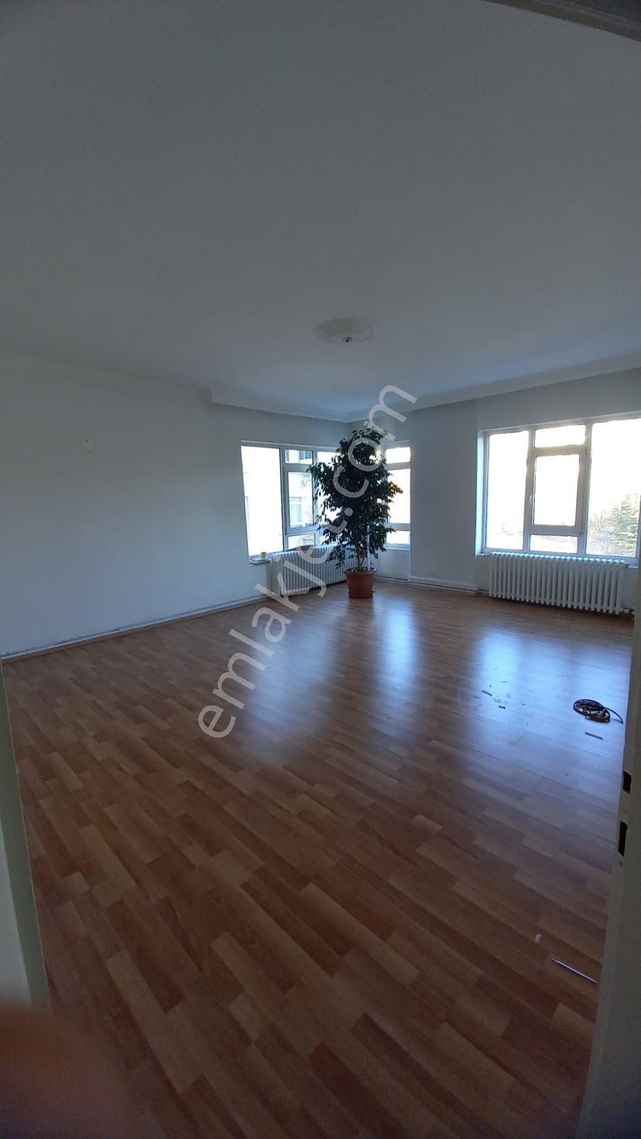 Demet Park Ve Metro Yanı İvedik Caddesi 3+1 Kiralık Daire - Görsel 8
