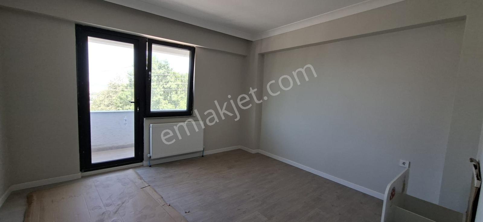 Asies'den Başiskele Yeşilyurt Caddesinde 2+1 Sıfır Kiralık Daire - Görsel 2