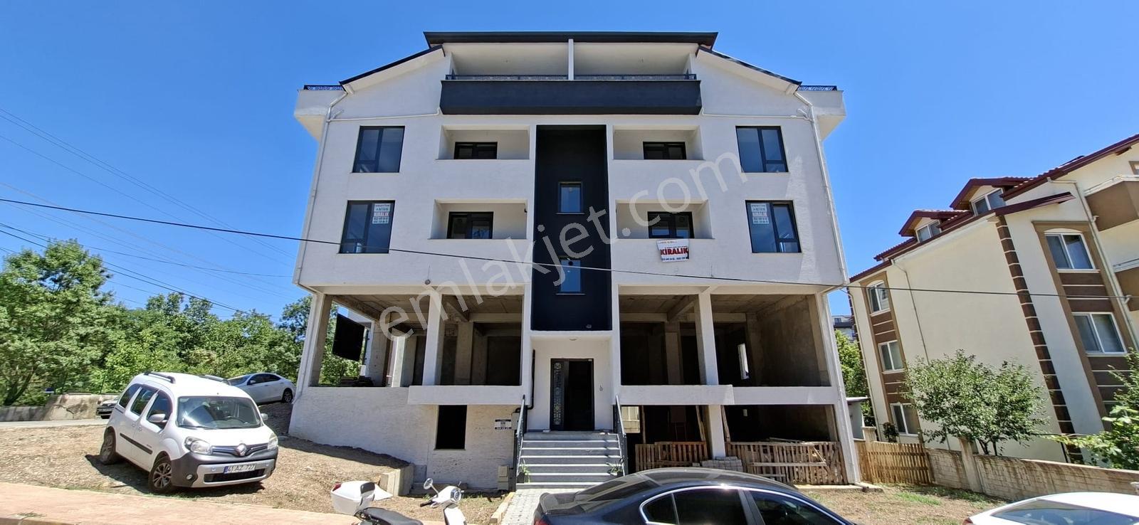 Asies'den Başiskele Yeşilyurt Caddesinde 2+1 Sıfır Kiralık Daire - Görsel 5