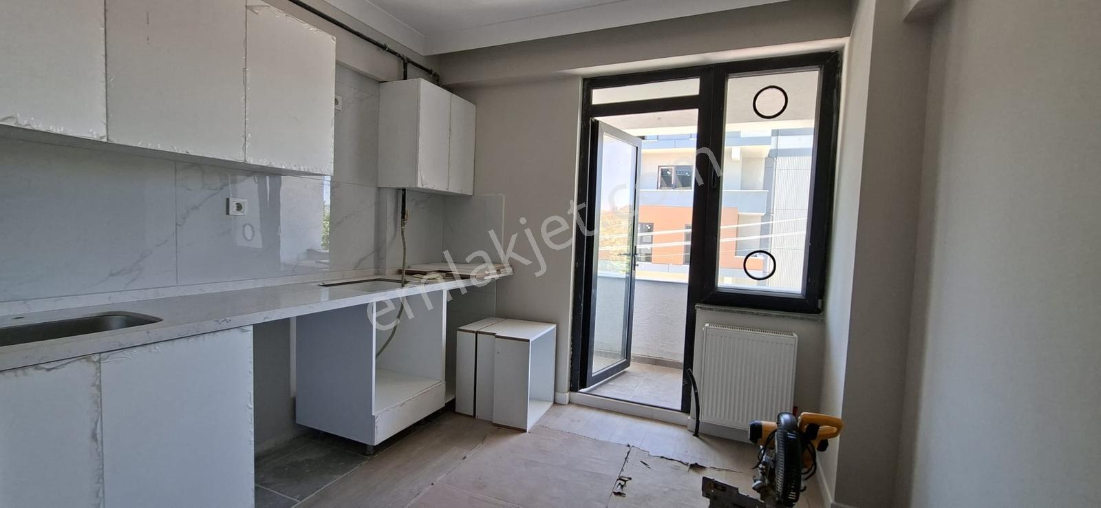 Asies'den Başiskele Yeşilyurt Caddesinde 2+1 Sıfır Kiralık Daire - Görsel 10