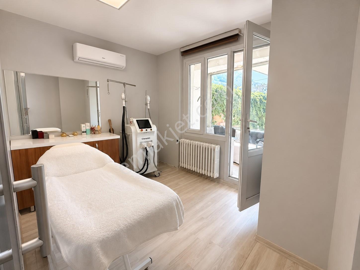 Yalı Bulvarı Devren Kiralık Güzellik Salonu & Kuaför - Görsel 12