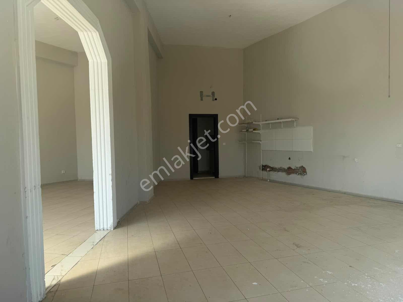 Manavgat Kızılağaç Bölgesinde Kiralık Dükkan - Görsel 2
