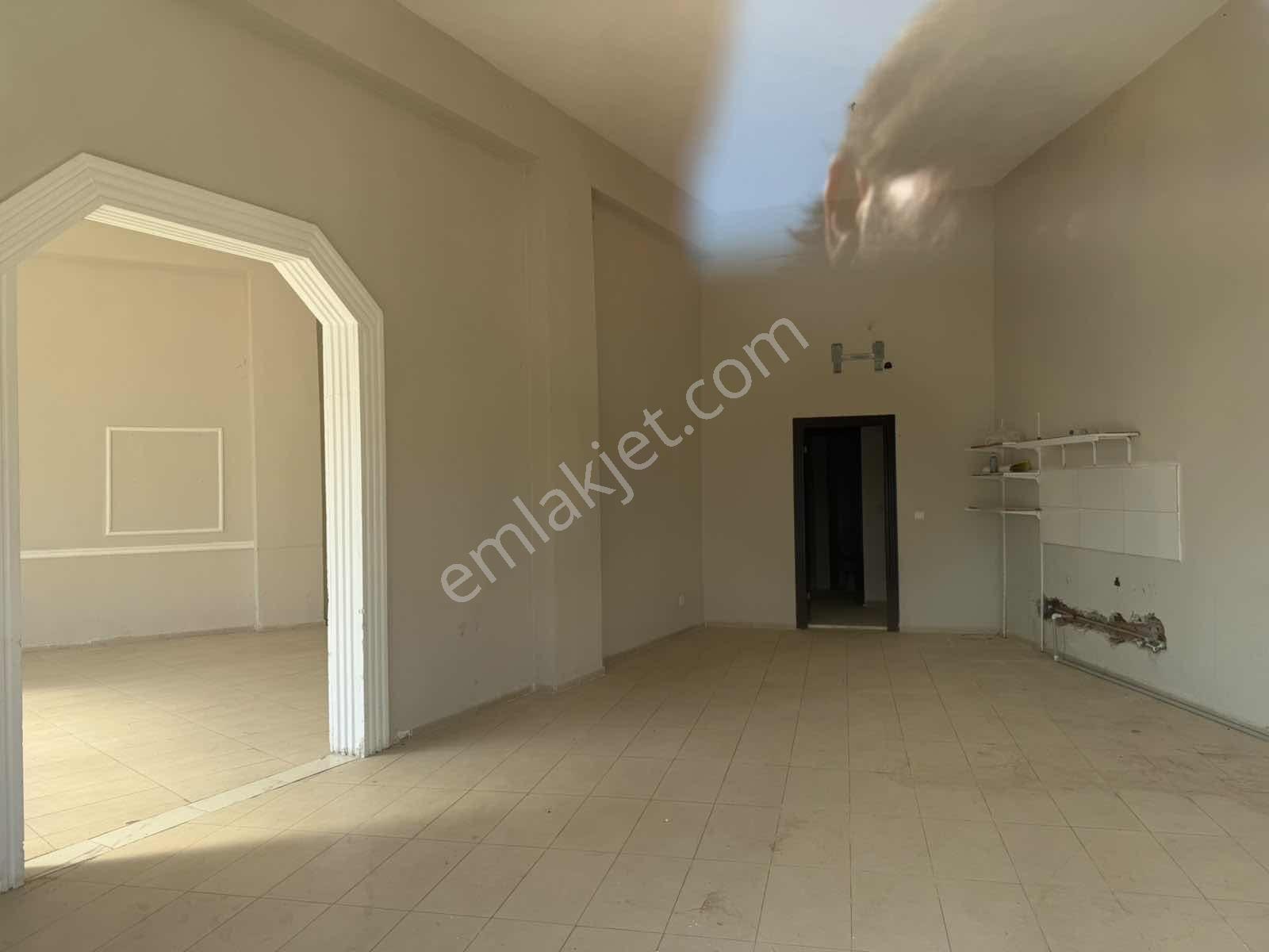 Manavgat Kızılağaç Bölgesinde Kiralık Dükkan - Görsel 3