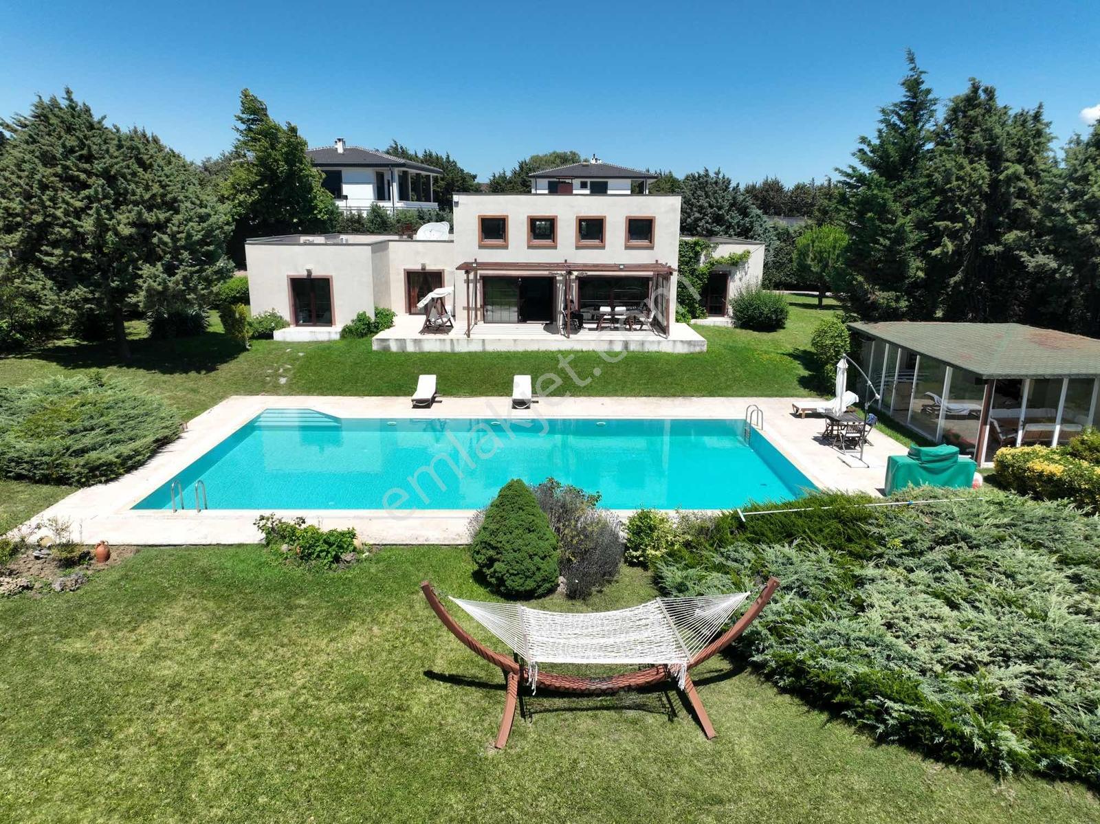 Çatalca Da 9 Dönüm Prestijli Eşsiz Havuzlu Villa - Görsel 14