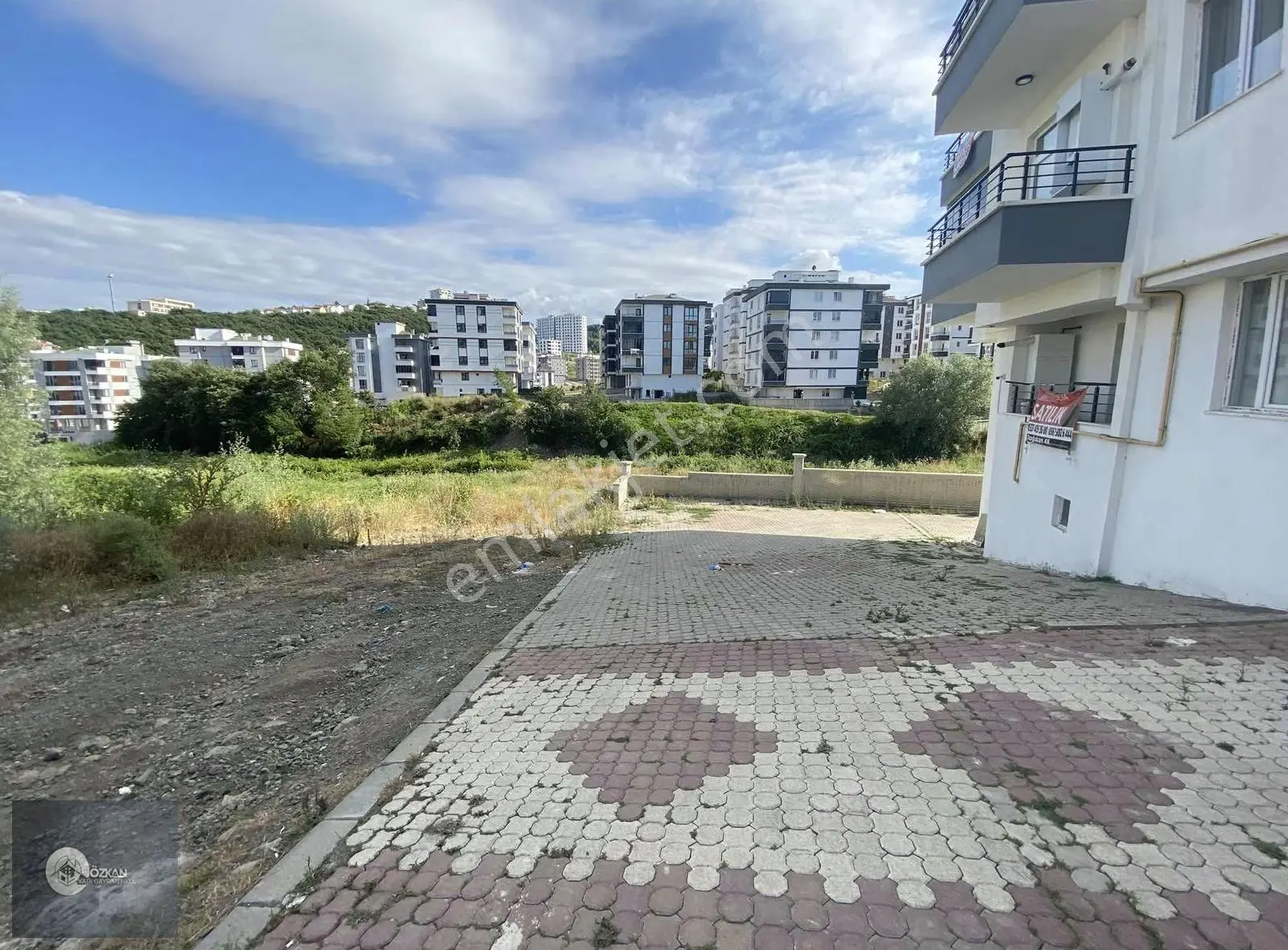 Atakum Körfezde Tramvaya Yakın Fırsat Satılık Eşyalı 1+1 Daire