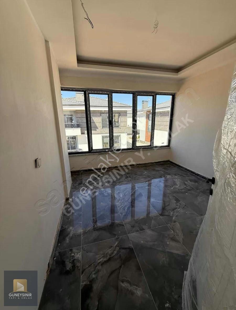 Lalbahçe Mah. De Site İçi Butik 5+1 Villa - Görsel 4