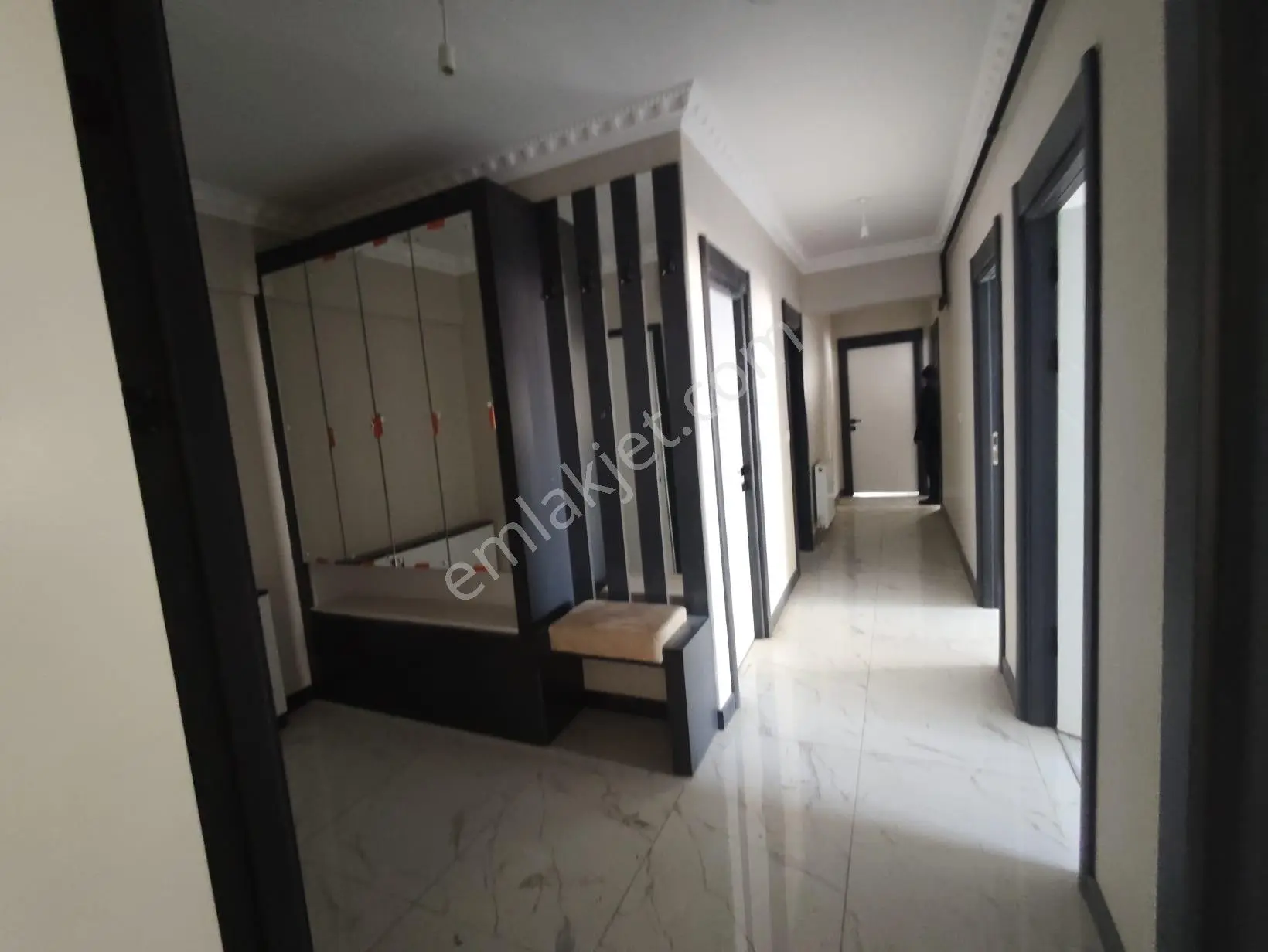 Yılmaz Gayrimenkulden Satılık Bulvar Üzeri 150 M2 3+1 Sıfır Daire - Görsel 22