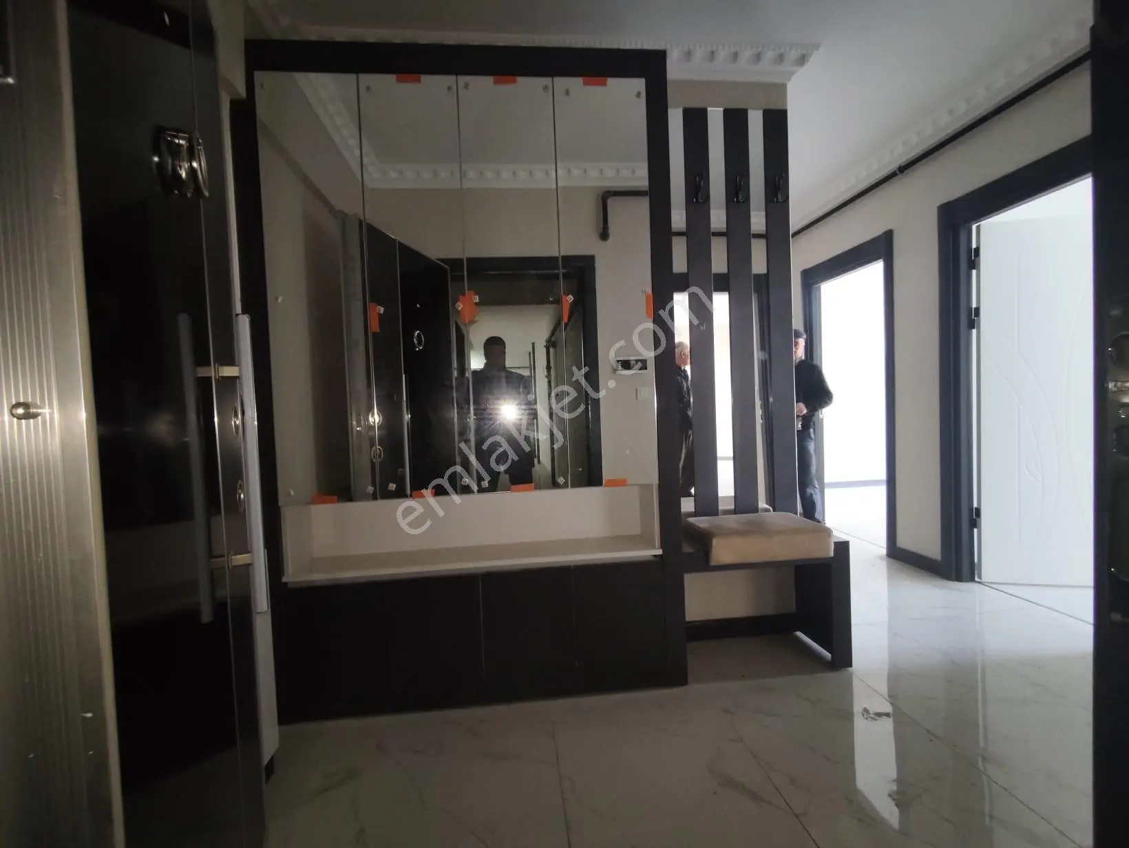 Yılmaz Gayrimenkulden Satılık Bulvar Üzeri 150 M2 3+1 Sıfır Daire - Görsel 3