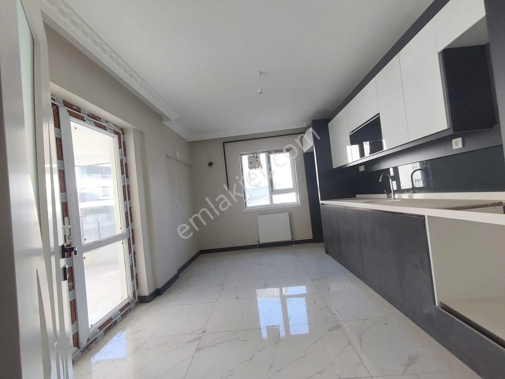 Yılmaz Gayrimenkulden Satılık Bulvar Üzeri 150 M2 3+1 Sıfır Daire - Görsel 29