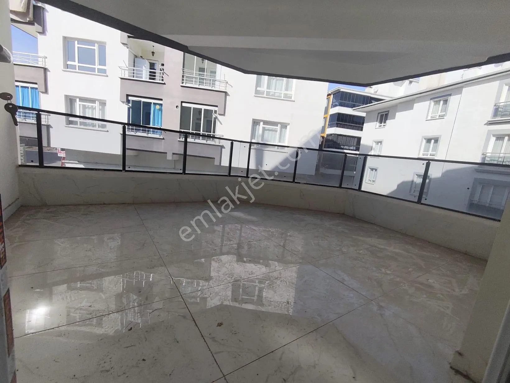 Yılmaz Gayrimenkulden Satılık Bulvar Üzeri 150 M2 3+1 Sıfır Daire - Görsel 14